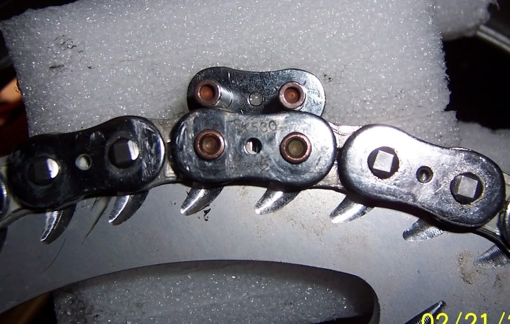 HELP!!! How to rivet a master link???